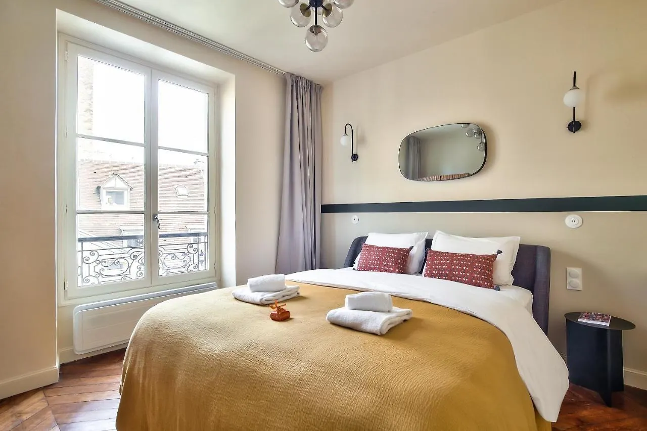 The Perfect Parisian Flat Bd St-germain - Mid Term Apartman *